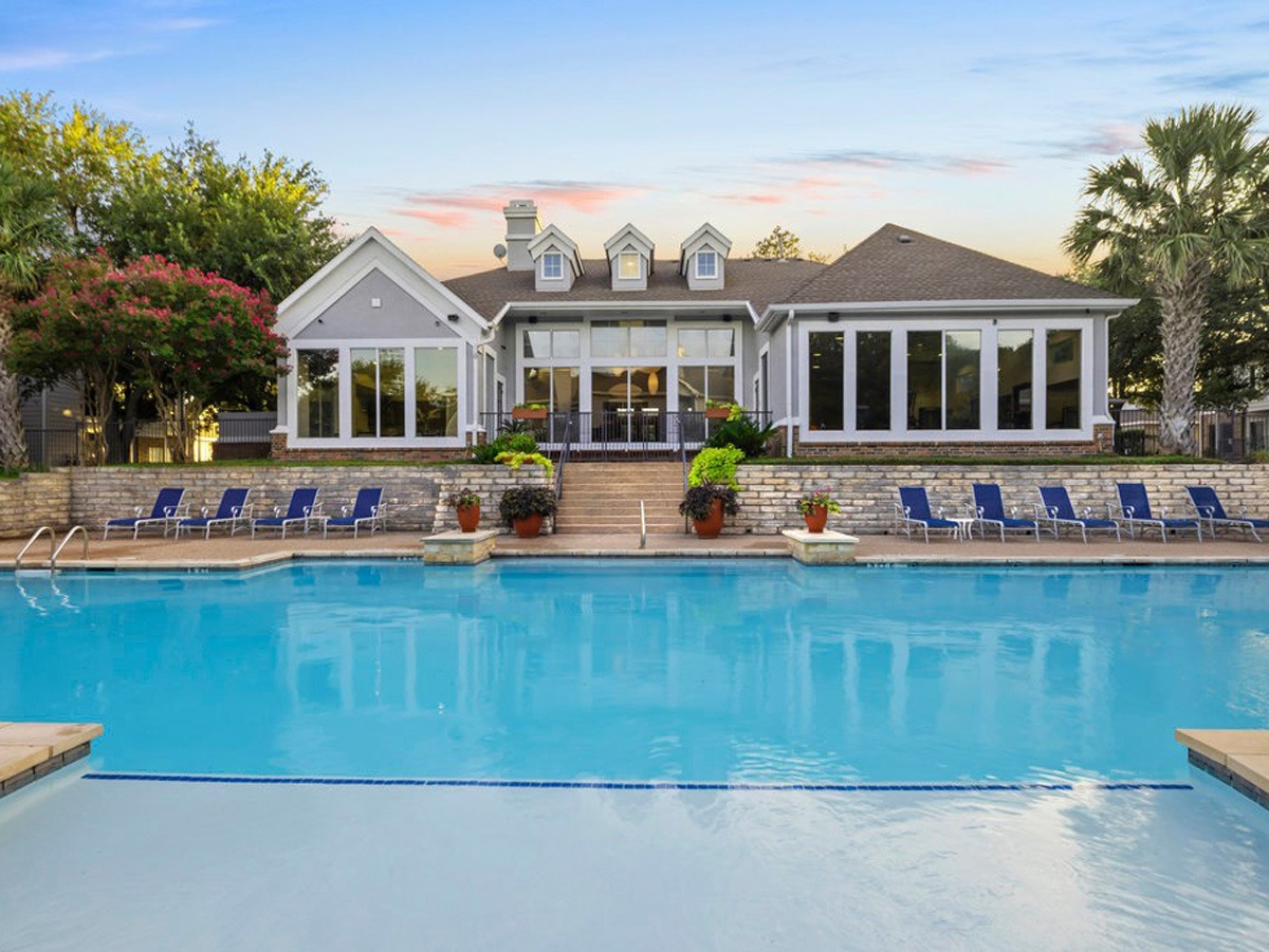 Renaissance North Bend